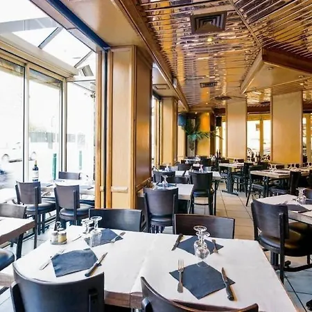 Le Theatre Hotel